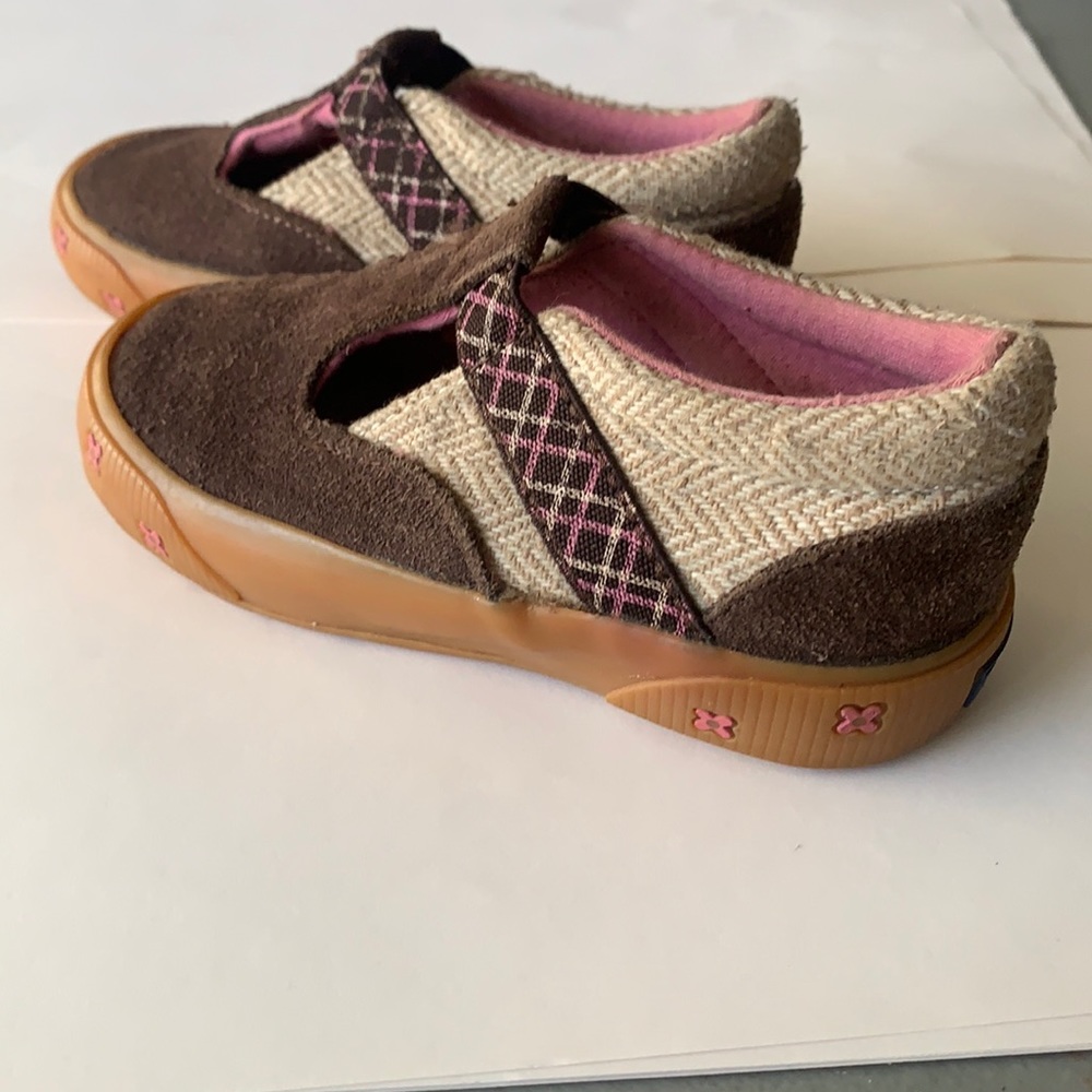 Little Girl’s Keds Sz. 8.